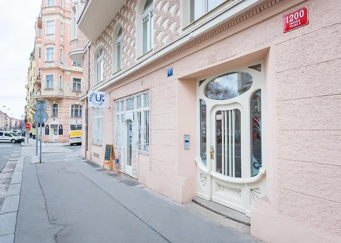 Appartement Bright Near Old Town & Excellent Access By Easybnb Premium Praag