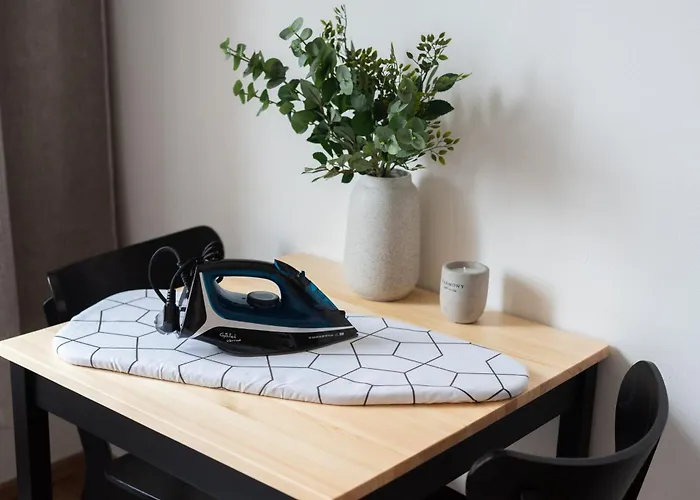 Bright Near Old Town & Excellent Access By Easybnb Premium