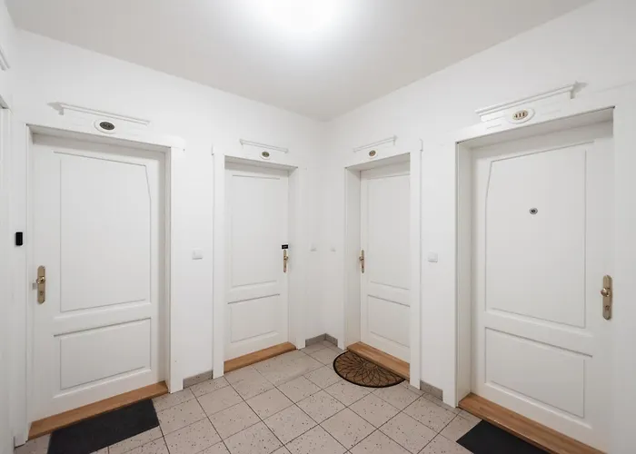 Appartement Bright Near Old Town & Excellent Access By Easybnb Premium