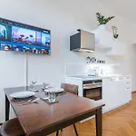 Bright Near Old Town & Excellent Access By Easybnb Premium *