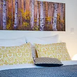 Apartment Bright Near Old Town & Excellent Access By Easybnb Premium *