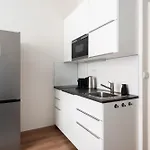 Bright Near Old Town & Excellent Access By Easybnb Premium *