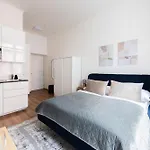 Bright Near Old Town & Excellent Access By Easybnb Premium Apartment Prague