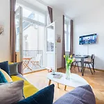 Bright Near Old Town & Excellent Access By Easybnb Premium * Praha